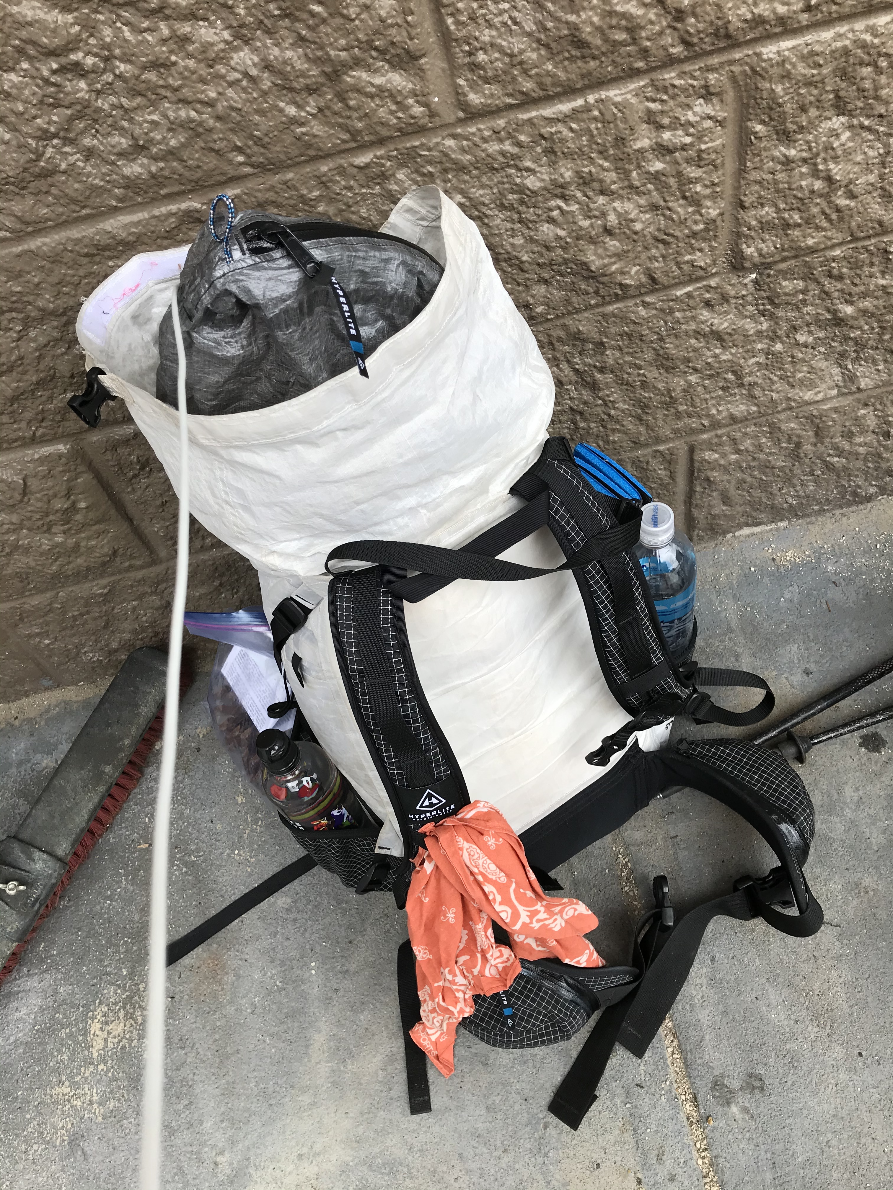 3D72BE95-8E5A-4281-AEB3-DFB20DBBFC73