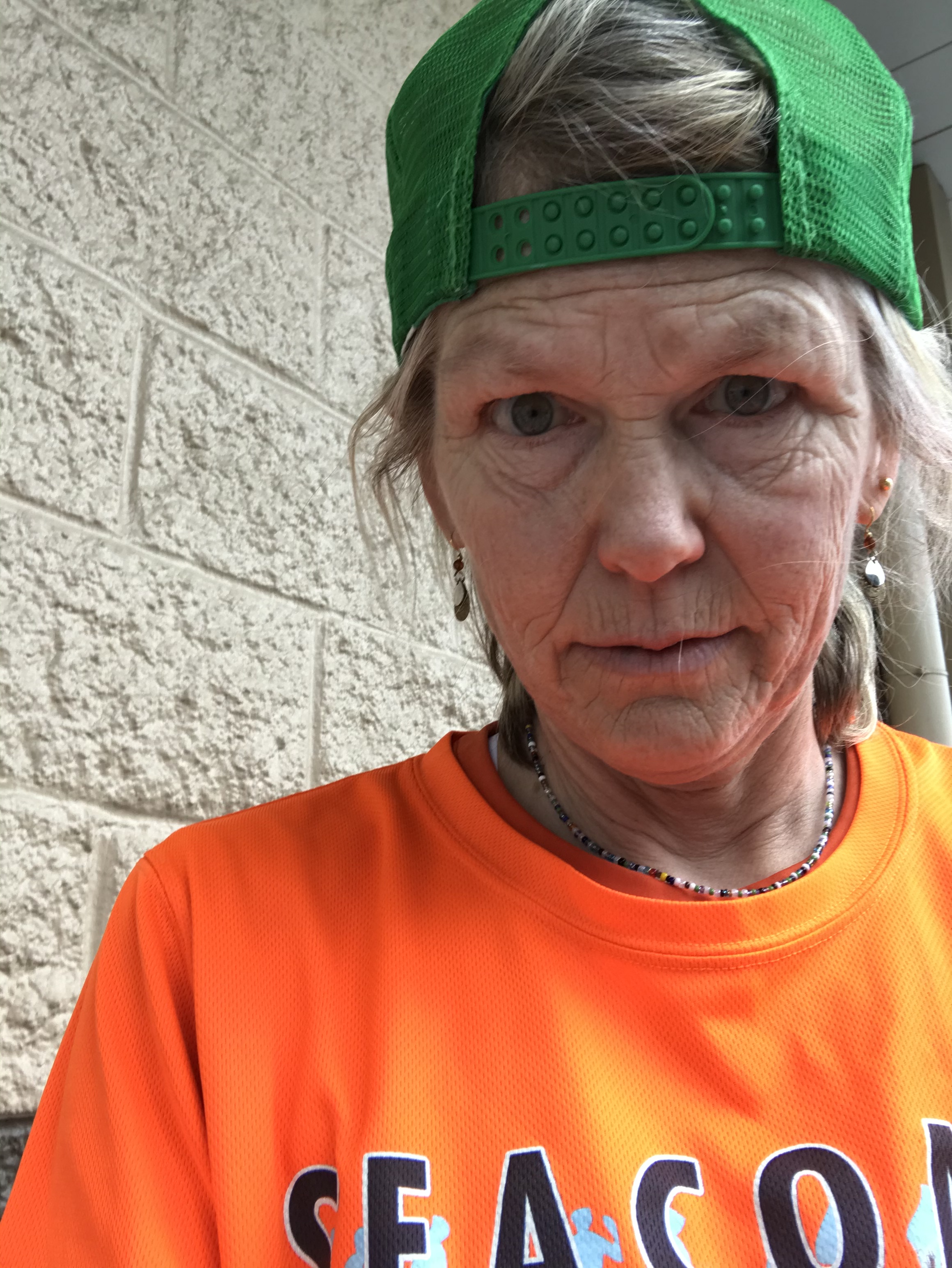 F6DE7C1B-794C-4338-B25D-99DF5FE6A86B